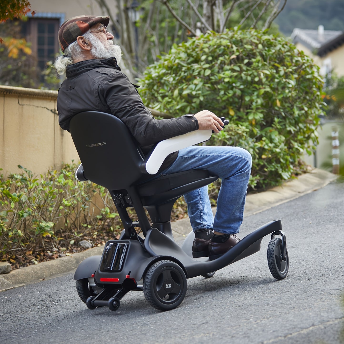 Full Carbon Fiber Smart Electric Wheelchair & Senior Mobility Scooter, 4-Wheel Travel Scooter with 20AH Lithium Battery, 30 Miles Driving Range, Tool-Free Setup, Lightweight Foldable for Easy Storage In Car Trunk