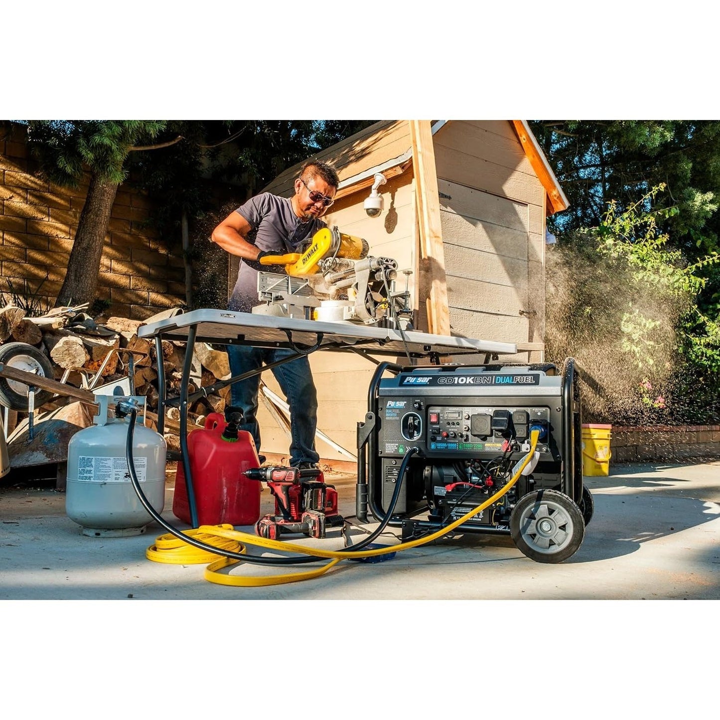 Pulsar 10500W Dual Fuel Portable Inverter Generator for Residential and Camping Use GD10KBN